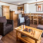 Village Montana By Les Etincelles Hotel 4*