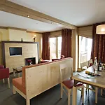 Hotel Village Montana By Les Etincelles