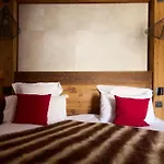 Hotel Village Montana By Les Etincelles 4*