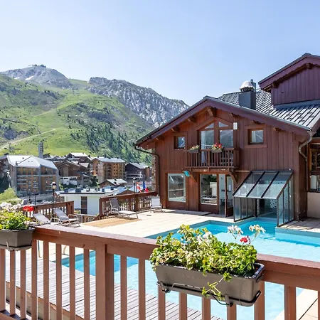 מלון Village Montana By Les Etincelles 4*